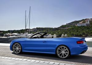 Audi RS5 Cabriolet 2012 года  (WW)
